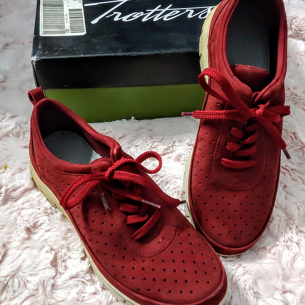 Hotter Athletic Shoes